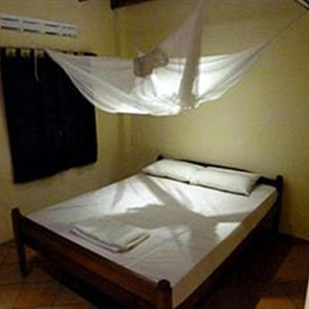 Botanica Hotel Kep Luaran gambar