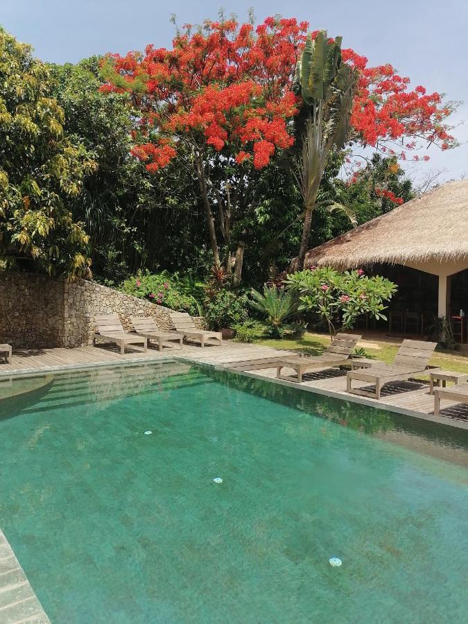 Botanica Hotel Kep Luaran gambar