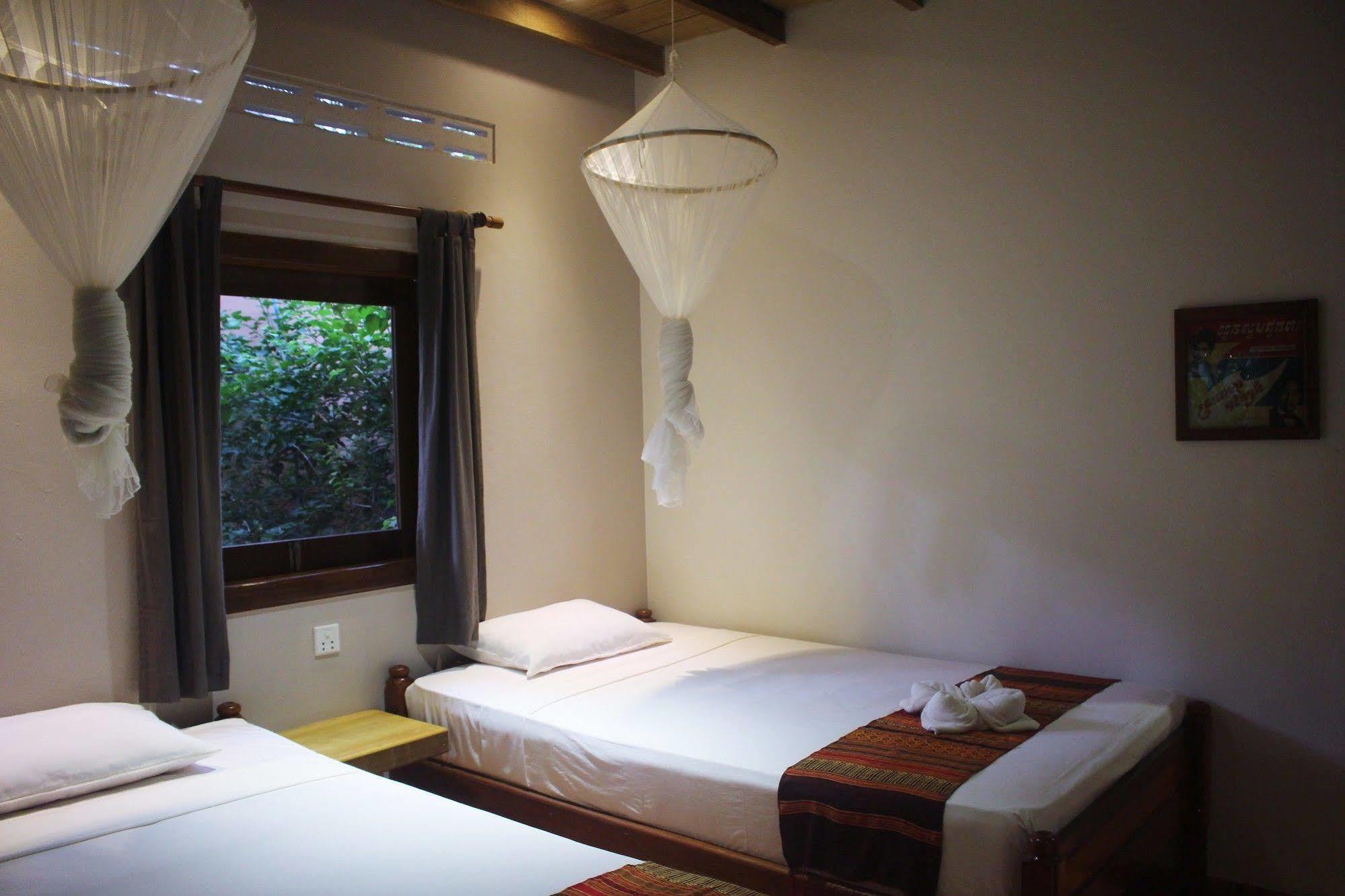 Botanica Hotel Kep Luaran gambar