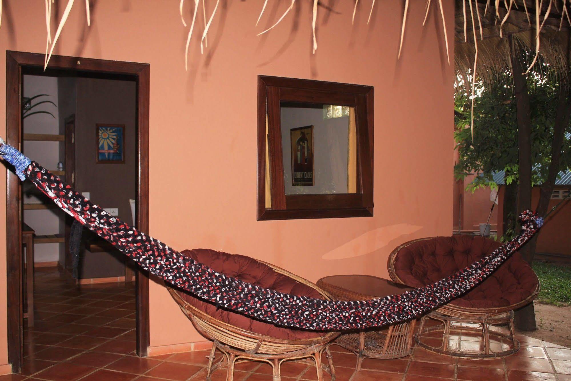 Botanica Hotel Kep Luaran gambar