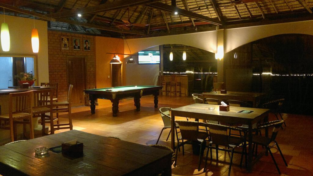 Botanica Hotel Kep Luaran gambar